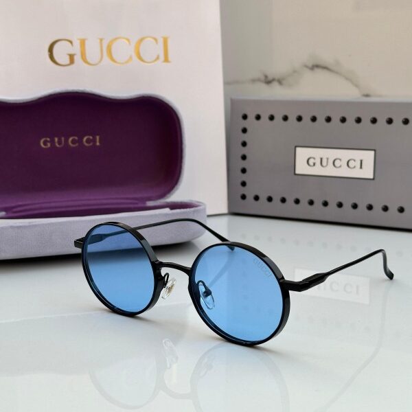Gucci_black_blue_metal_4021