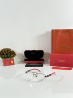Cartier_694_Gun_Red_Frame - Image 2