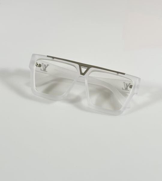 Louis_Vuitton_1502_Ice_Day