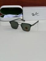 Rayban 04 mate green