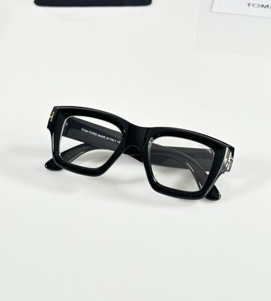 Tomford 184 Black Frame