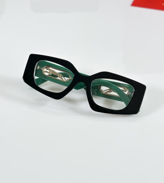 Cartier_455_Black_Green_Frame
