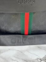Gucci_GG_Messanger_Side_Bag_Red_Stripe_With_DustBag_(Black) - Image 3