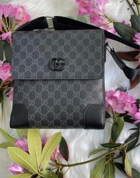 Gucci_Unisex_Messanger_Crossbody_Bag_With_Dust_Bag_(Grey)