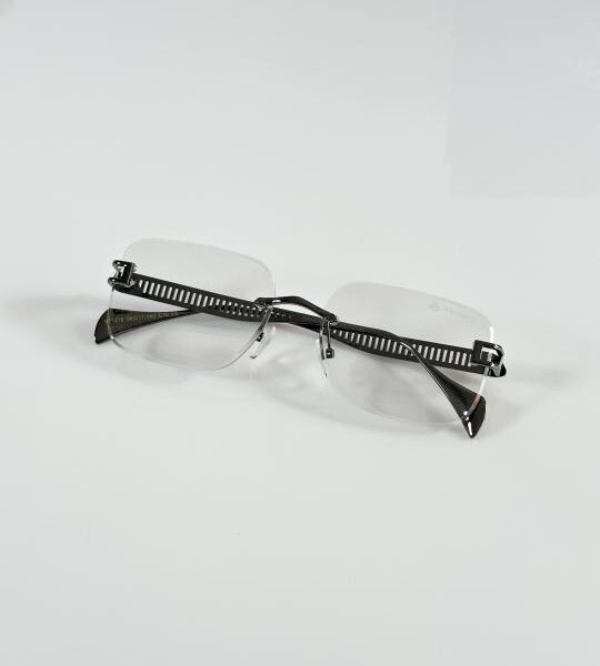 Maybach 1018 Gun Black Day Night Colour Changing Glass