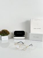 Marc Jacobs 510 Gold Frame - Image 3