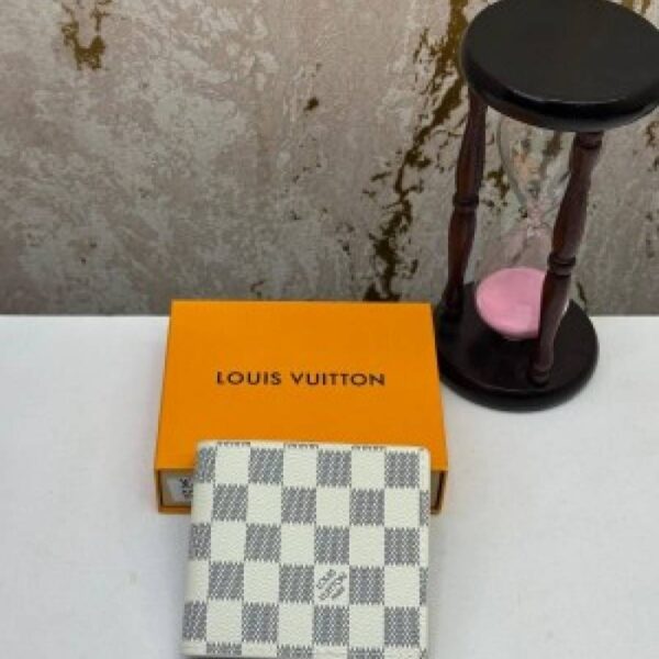 LOUIS_VUITTON WHITE PREMIUM WALLET WITH OG BOX MODEL NO -26
