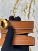 Salvatore_ferragamo_premium_belt_with_box_and_dustybag_(f42-tan)