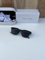 Marc_jacobs_attachment_black