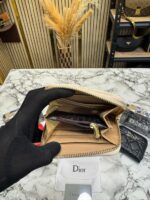 DIO_R CANNAGE QUILTED ZIPPER WALLET INCLUDES BOX AND DUST BAG (DXD001-BEIGE) - Image 4