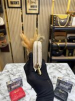 DIO_R CANNAGE QUILTED ZIPPER WALLET INCLUDES BOX AND DUST BAG (DXD001-BEIGE) - Image 8