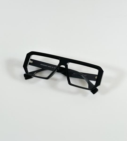 Burberry_4366_Black_White_Frame