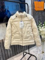 LOUIS.VUITTON.100%IMP.EMBOSSED.PUFFER.JACKET.MR250. - Image 5