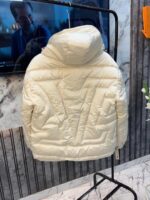 LOUIS.VUITTON.100%IMP.EMBOSSED.PUFFER.JACKET.MR250. - Image 4