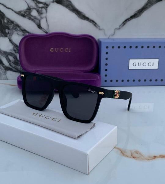 Gucci_1390_matt_black