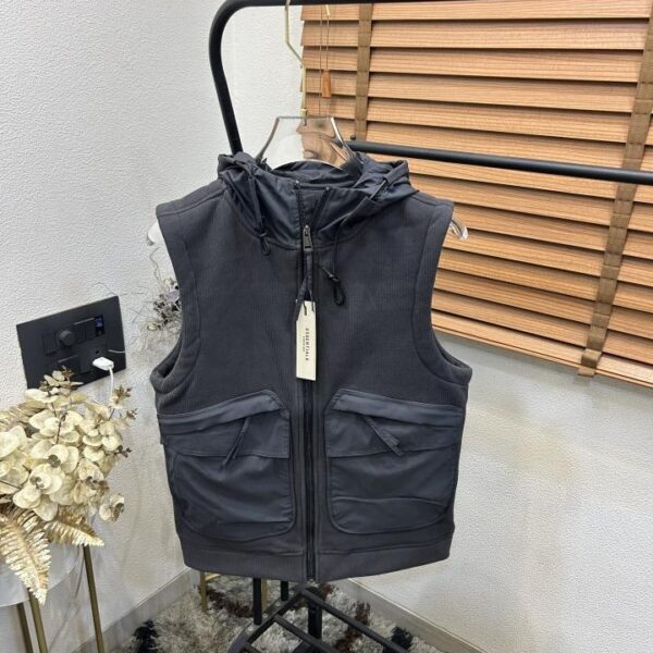 Essential_s Imported Exclusive Zipper Half Hoodie