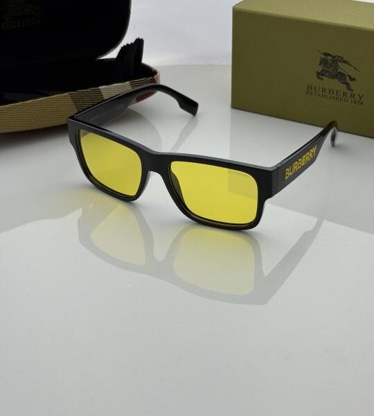 Burberr.y 69019 yellow