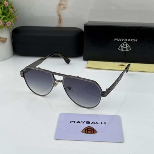 Maybach_72395_black_shaded