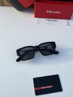 Prada_899_glossy_black - Image 2