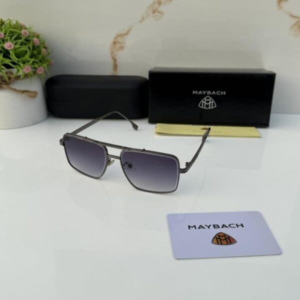 Maybach_78008_black_shaded