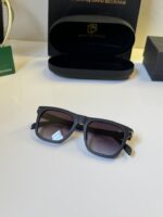 David_Beckham_1887_black_purple - Image 3