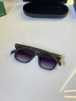 David_Beckham_1887_black_purple - Image 2