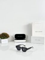 Marc Jacobs 1110 Black