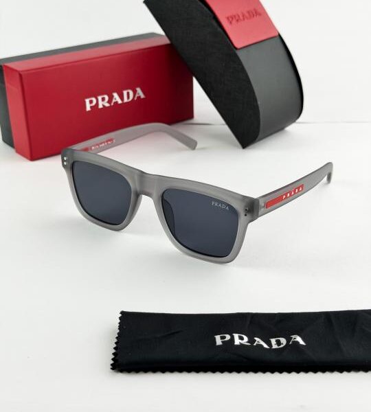 Prad_a grey black 3835