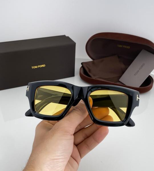 Tomford yellow 184