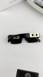 Versace Gold Balck 127 - Image 3