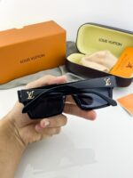 Louis Vuitton Gold - Image 5