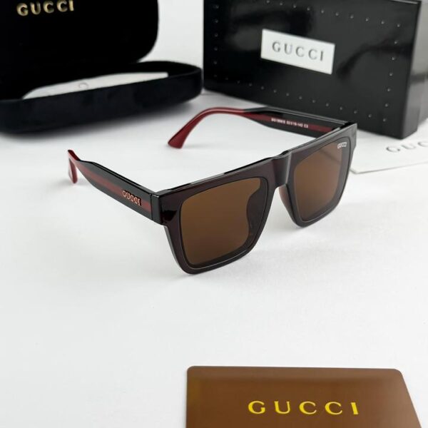 Gucci Brown 1868