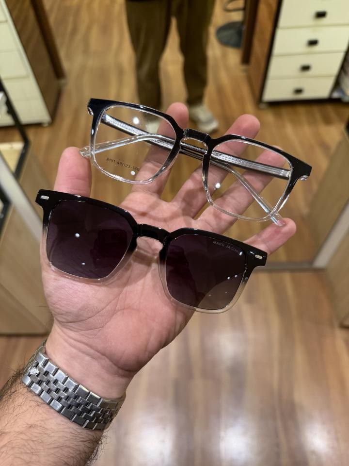 WhatsApp Image 2026-01-24 at 5.00.41 PM (3) Marc Jacobs Black White - Image 1