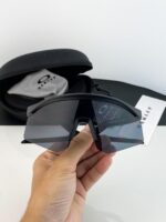 Oakley_black_9229 - Image 2