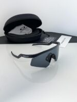 Oakley_black_9229 - Image 4