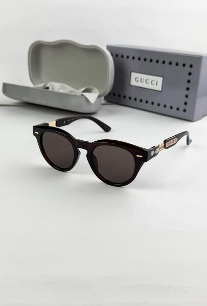 Gucci_gold_wine_2921-81