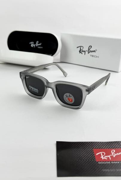Rayban_grey black 7701