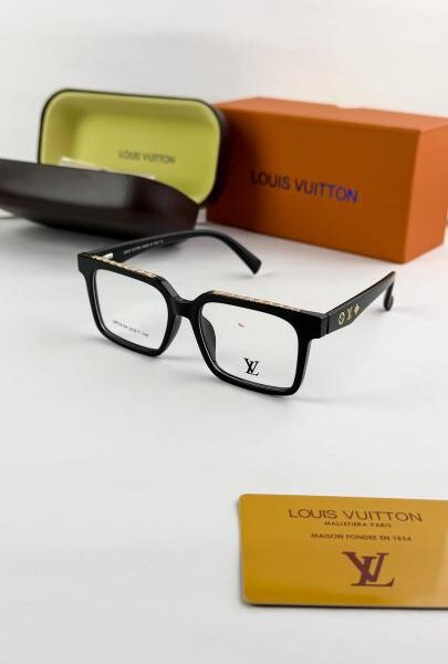 Loui_s vuitton black plano_23134