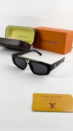 Louis_vuitton_gold_black_6155