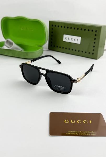 Gucci_gold_black_1087