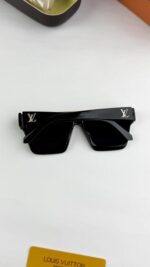 Loui_s vuitton gold black 1502 - Image 3