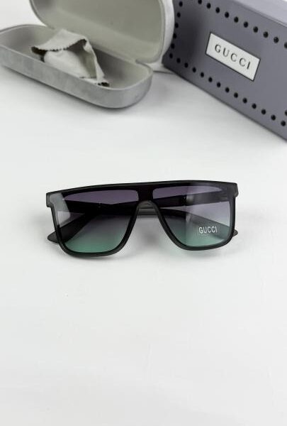 Gucci_grey_blue_shaded_566
