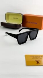 Louis_vuitton_black_1502